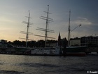 7304115_G;  Another habor trip;  Hamburg Germany; Profile: Rowald; 