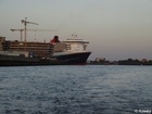 Queen Mary II;  Another habor trip;  Hamburg Germany; Profile: Rowald; 