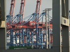 Cranes;  Habor, Hamburg, Germany; Profil: Rowald; 