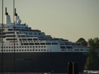 Queen Mary II - P5088764; Profile: Rowald; 