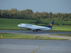 MV252085; 100 Jahre Flughafen Hamburg...; Flughafen Fuhlsbüttel, Hamb...; Profile: Rowald;